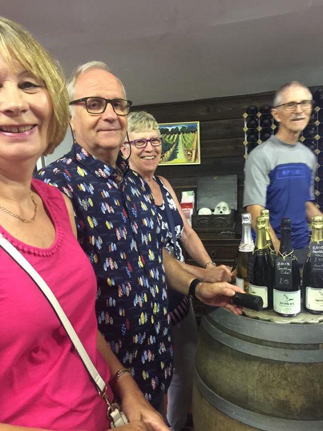 37488521_10156128242074064_6787859257690685440_n